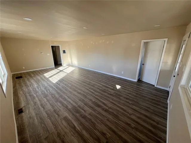 $152,000 | 216 East Prairie Avenue, Girard, KS 66743