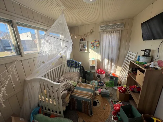 $152,000 | 216 East Prairie Avenue, Girard, KS 66743