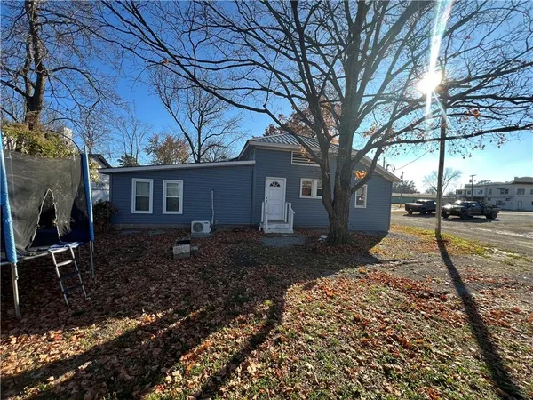 $148,000 | 216 East Prairie Avenue, Girard, KS 66743