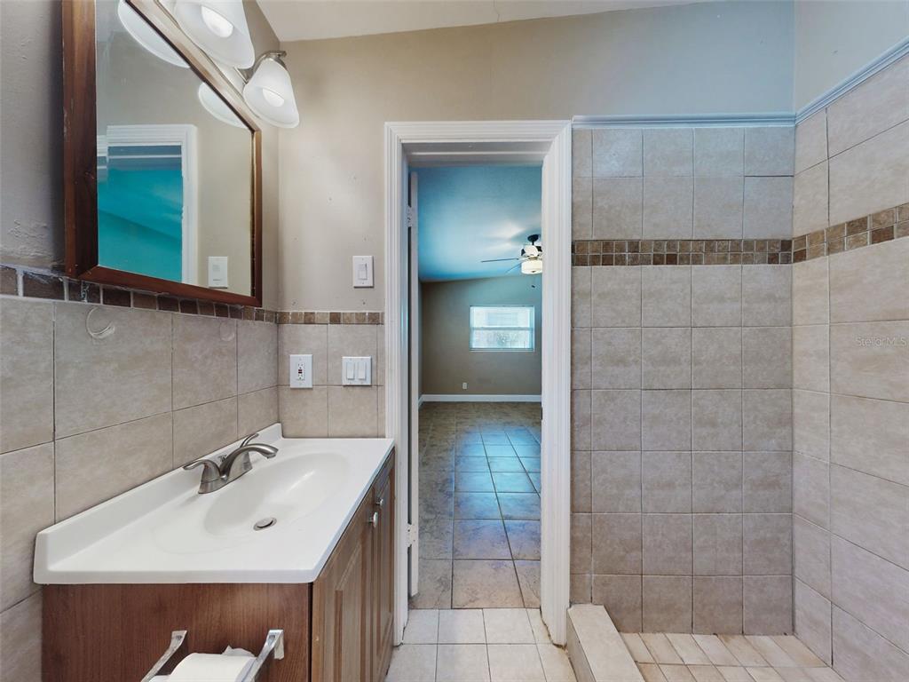 5802 Deerfield Road Orlando, FL 32808 - Photo 27 of 48