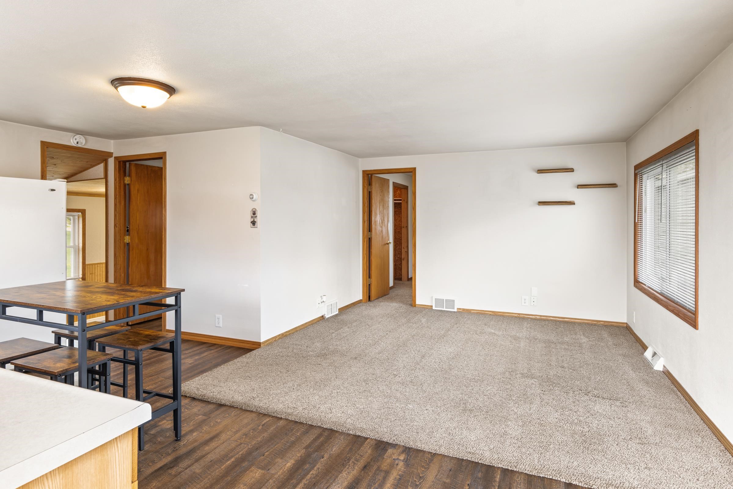 W13172 State Road 23 Ripon, WI 54971 - Photo 6 of 26