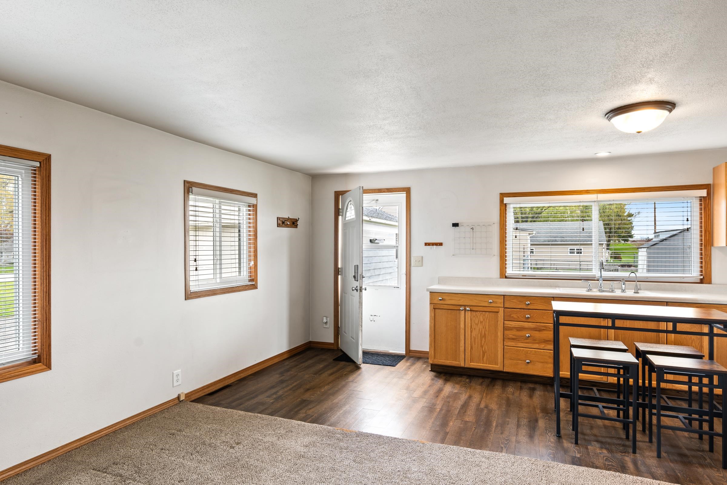W13172 State Road 23 Ripon, WI 54971 - Photo 7 of 26