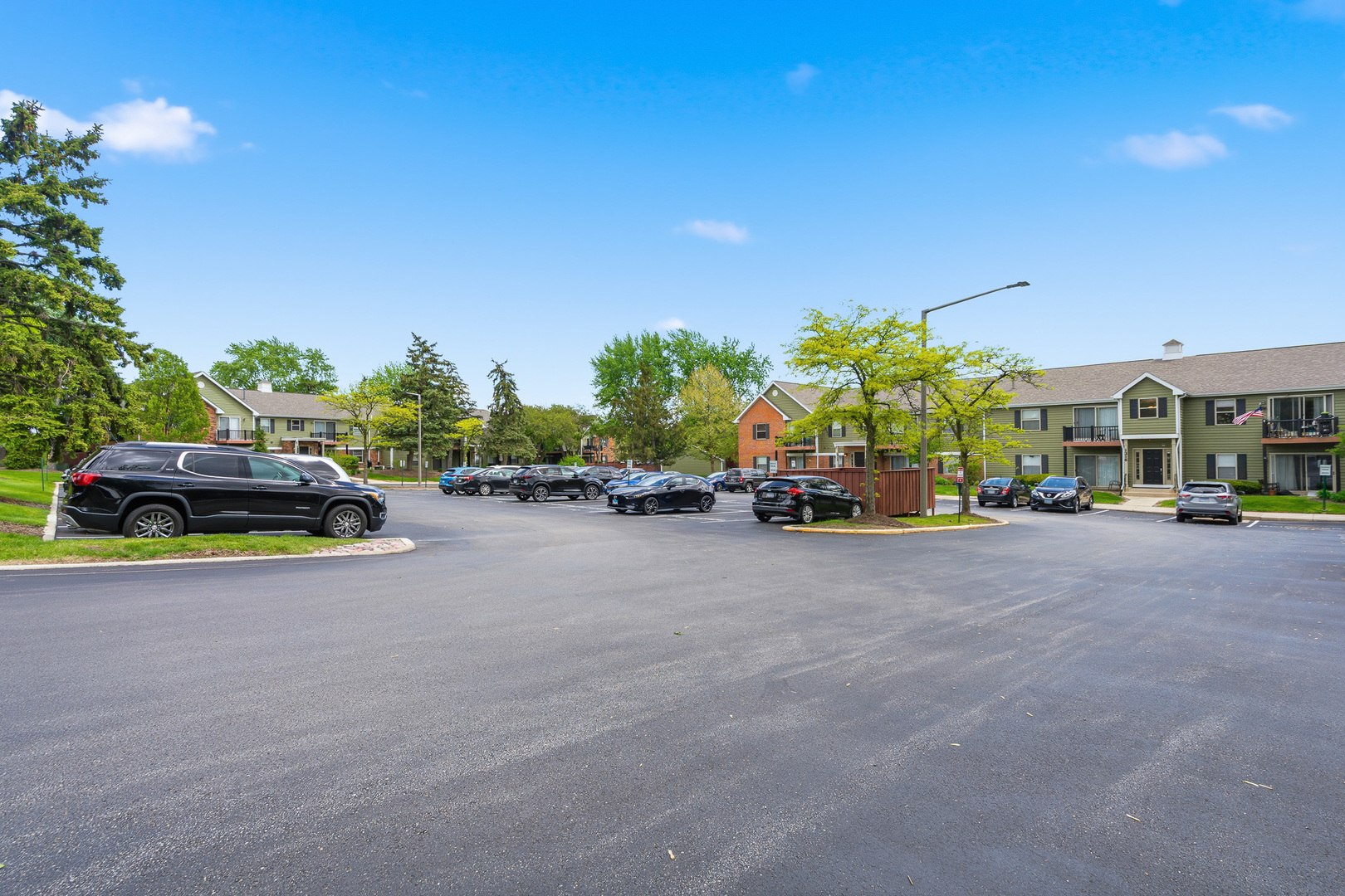 1312 McDowell Road, Unit 204 Naperville, IL 60563 - Photo 29 of 34 Gallery Image 29