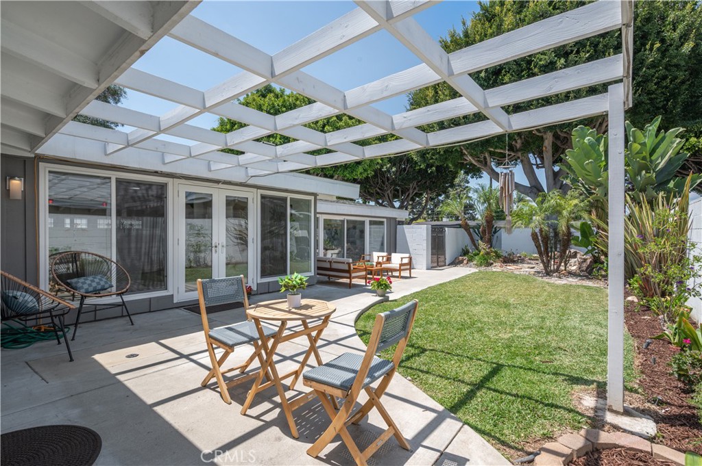 3030 Roxanne Avenue Long Beach, CA 90808 - Photo 24 of 48