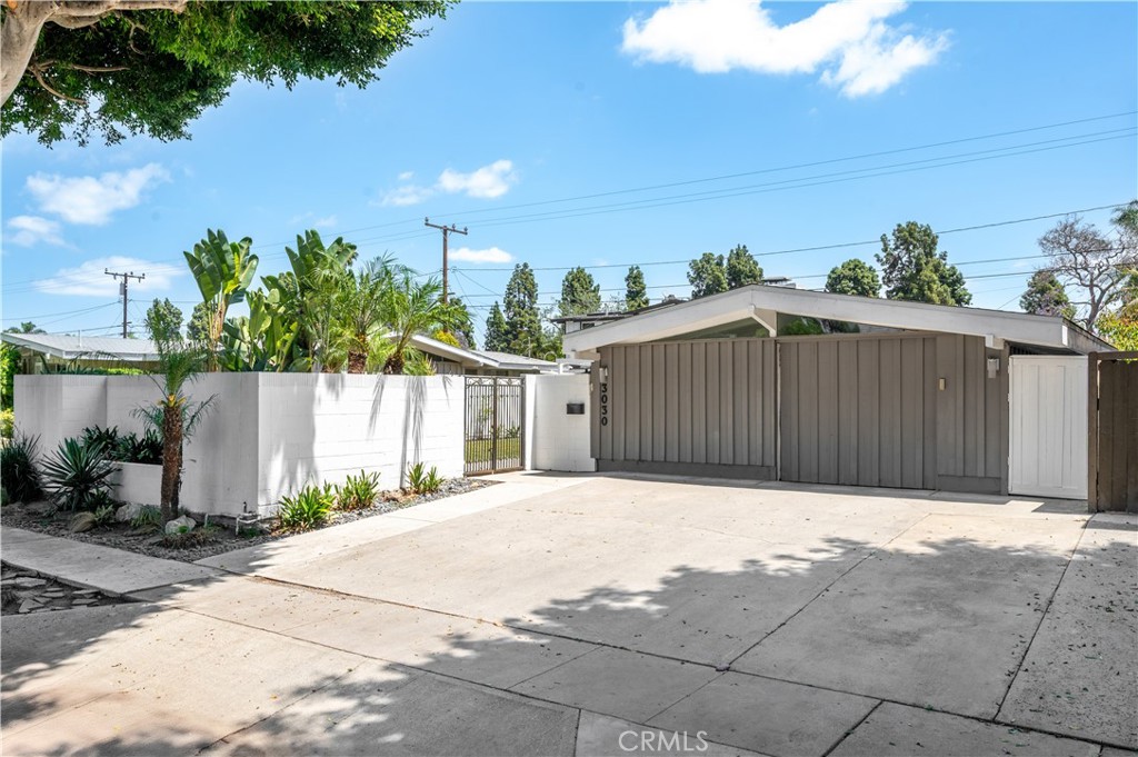 3030 Roxanne Avenue Long Beach, CA 90808 - Photo 6 of 48