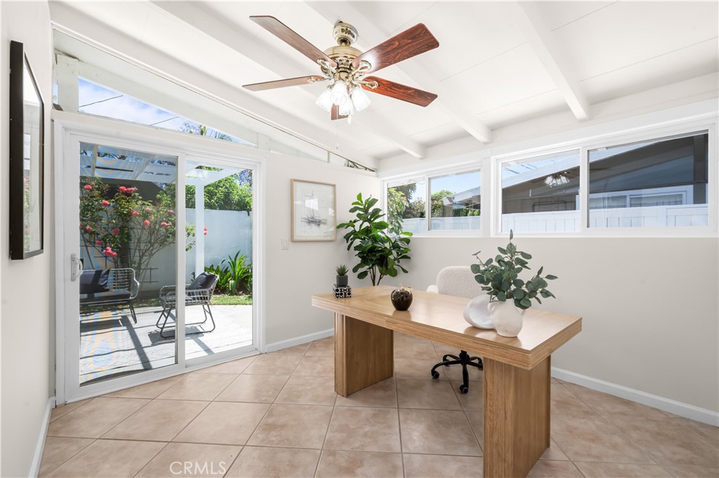 3030 Roxanne Avenue Long Beach, CA 90808 - Photo 10 of 48