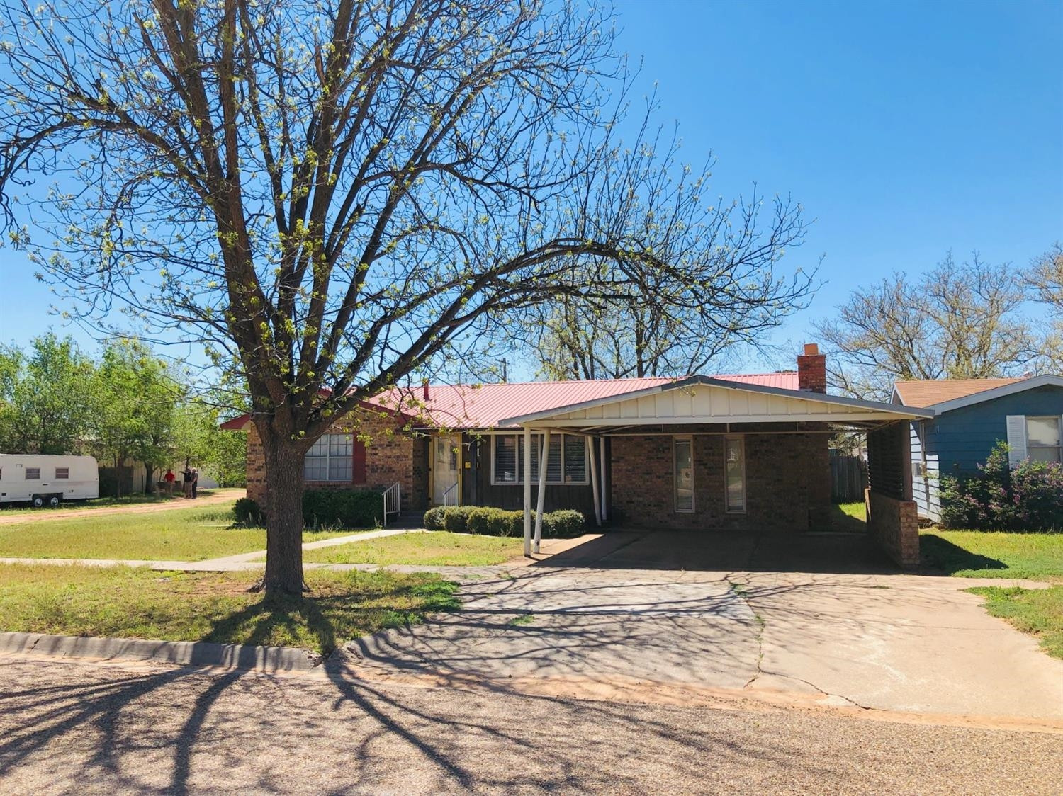 711 West 5th Street Post, TX 79356 - Photo 2 of 17 Photo 2
