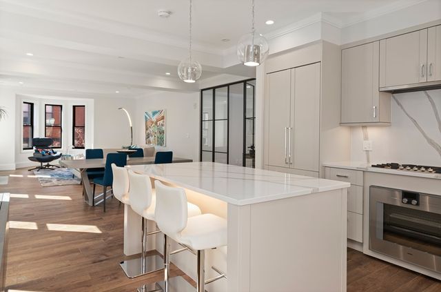 $2,425,000 | 27 Isabella Street, Unit 6, Boston, MA 02116