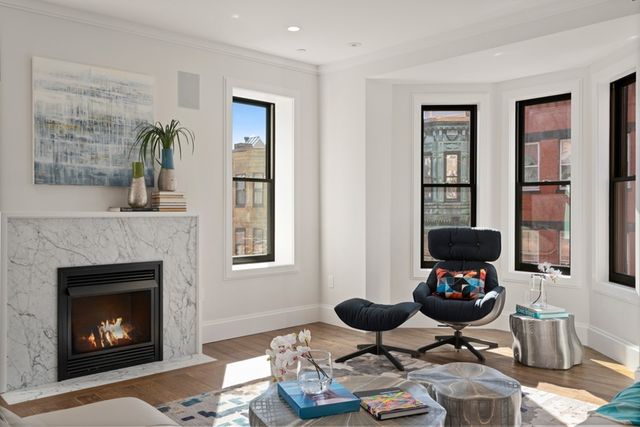 $2,425,000 | 27 Isabella Street, Unit 6, Boston, MA 02116