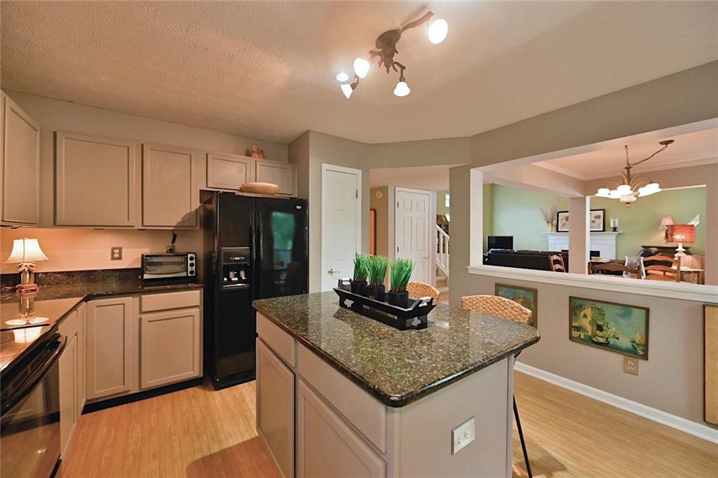 10431 Ridgeview Circle Fishers, IN 46038 - Photo 14 of 53 Gallery Image 14