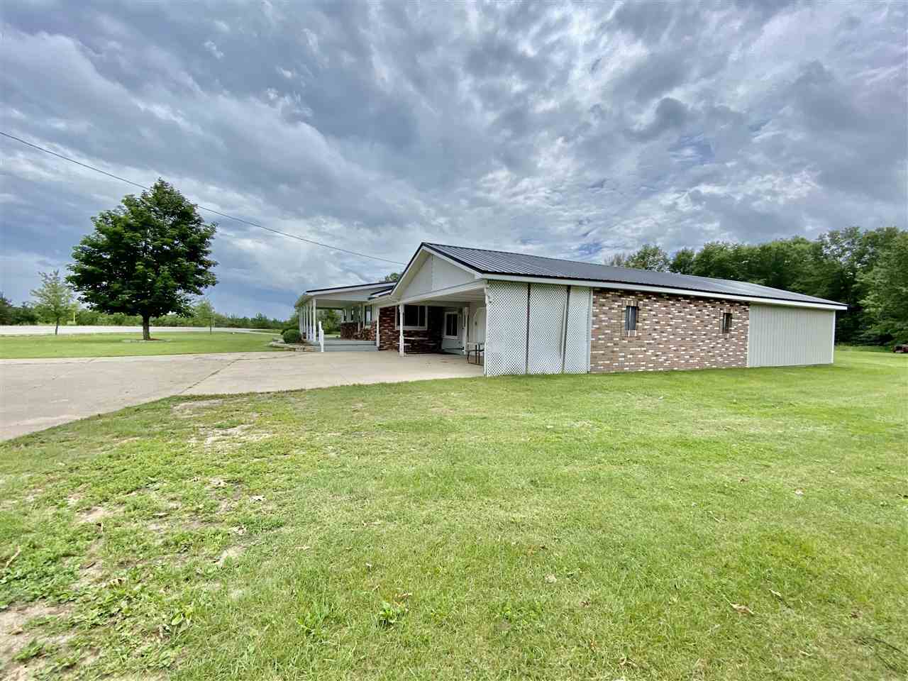 6405 Round Lake Road Gladwin, MI 48624 - Photo 57 of 64