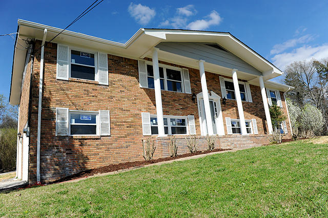 11 Maple Way Ringgold, GA 30736 - Photo 3 of 42 DSC_5857.JPG