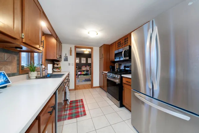 $279,900 | 813 Prestwick Parkway, Rockford, IL 61107