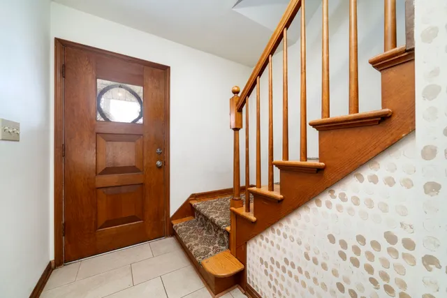 $279,900 | 813 Prestwick Parkway, Rockford, IL 61107