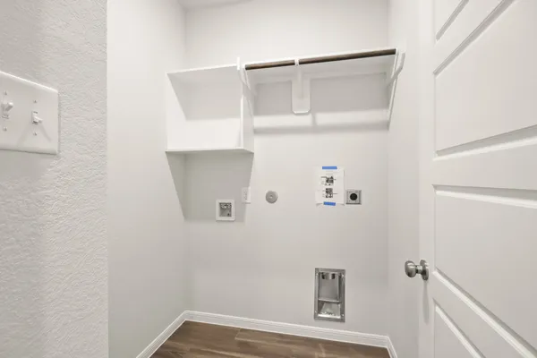 a view of utility room