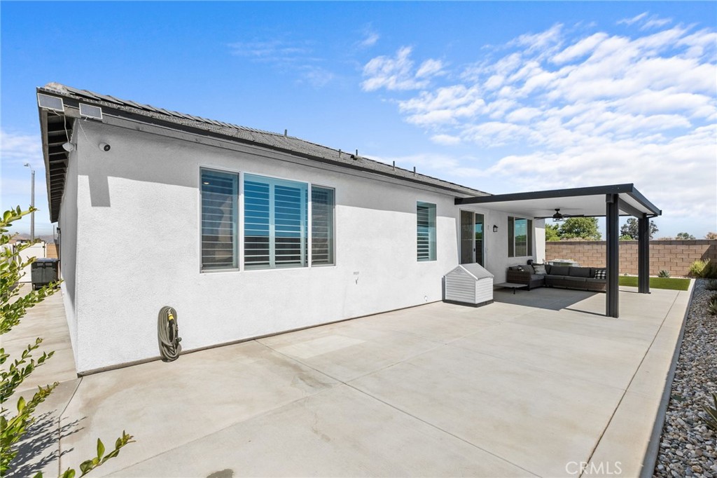2431 Diamond Edge Road Perris, CA 92570 - Photo 2 of 30