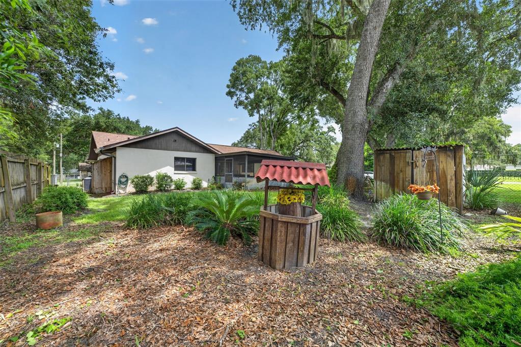 290 Sandyhook Lane DeLand, FL 32724 - Photo 21 of 27