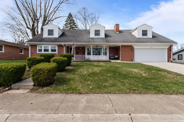 $319,900 | 213 Westmoreland Drive West, Kokomo, IN 46901