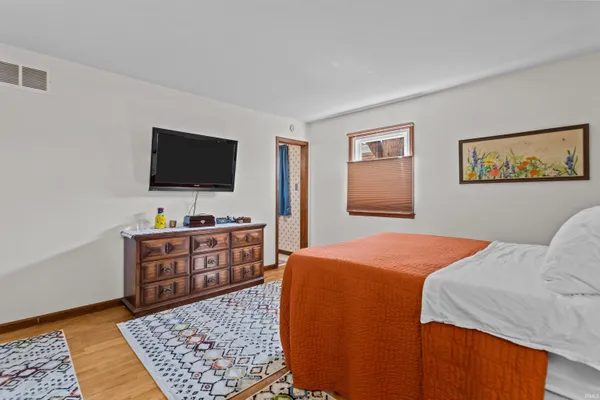 $319,900 | 213 Westmoreland Drive West, Kokomo, IN 46901