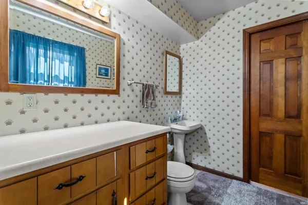 $319,900 | 213 Westmoreland Drive West, Kokomo, IN 46901