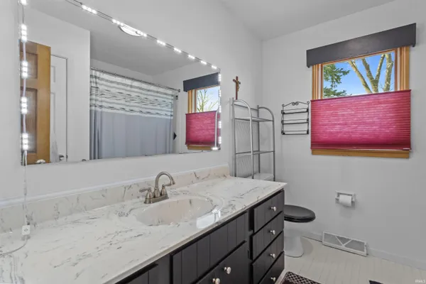 $319,900 | 213 Westmoreland Drive West, Kokomo, IN 46901