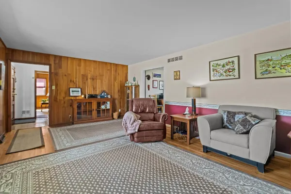 $319,900 | 213 Westmoreland Drive West, Kokomo, IN 46901