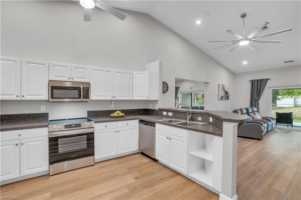 3802 La Rue Street Fort Myers, FL 33905 - Photo 16 of 40