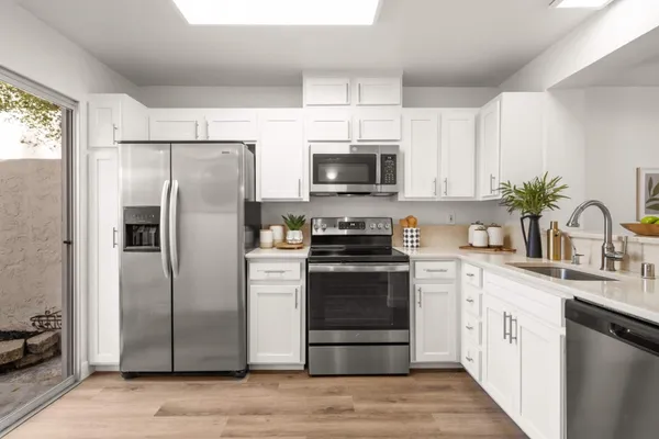 $899,999 | 19224 Vineyard Lane, Saratoga, CA 95070