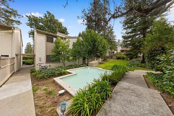 $899,999 | 19224 Vineyard Lane, Saratoga, CA 95070