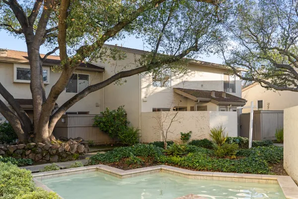 $899,999 | 19224 Vineyard Lane, Saratoga, CA 95070