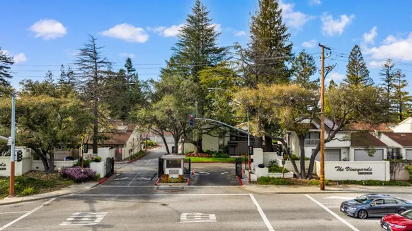 $899,999 | 19224 Vineyard Lane, Saratoga, CA 95070