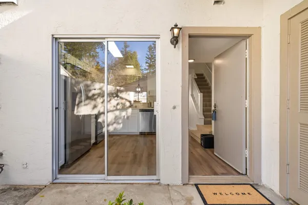 $899,999 | 19224 Vineyard Lane, Saratoga, CA 95070