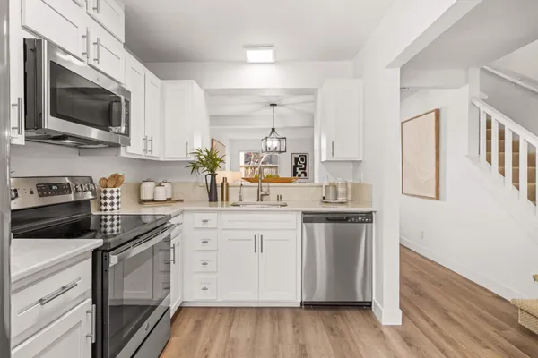 $799,999 | 19224 Vineyard Lane, Saratoga, CA 95070