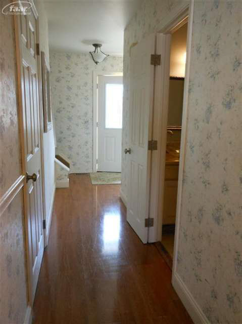 5354 Burwick Road Grand Blanc, MI 48439 - Photo 16 of 30 20397371-15.JPG