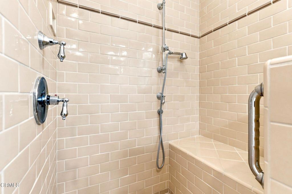 2277 Queensberry Road Pasadena, CA 91104 - Photo 35 of 55 42_2277_Queensberry_Rd_Pasadena_CA_91104