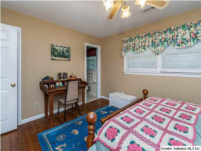 2236 Deerwood Road Birmingham, AL 35216 - Photo 15 of 30