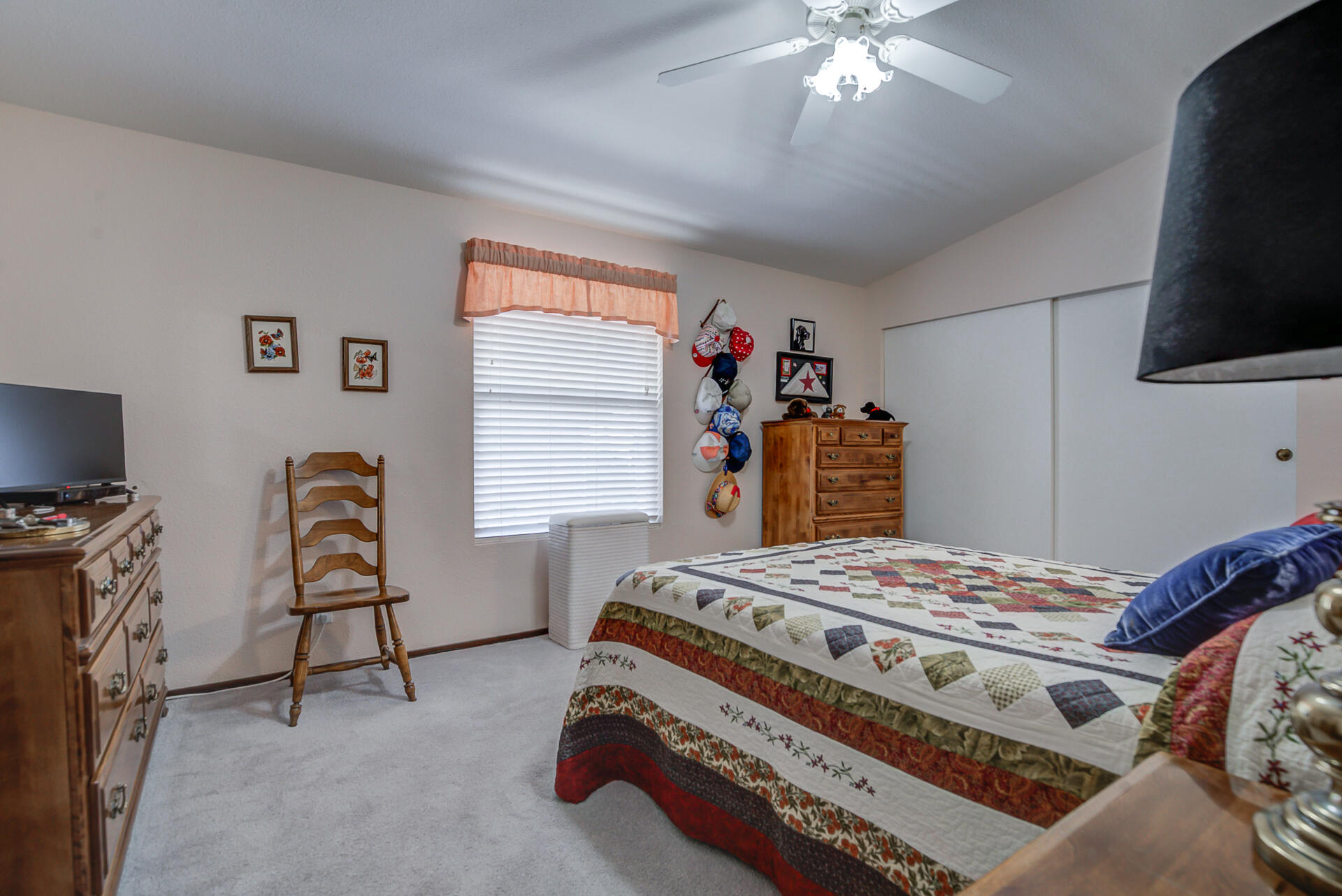 4419 Hoopa Path Redding, CA 96003 - Photo 19 of 29 Hoopa-18