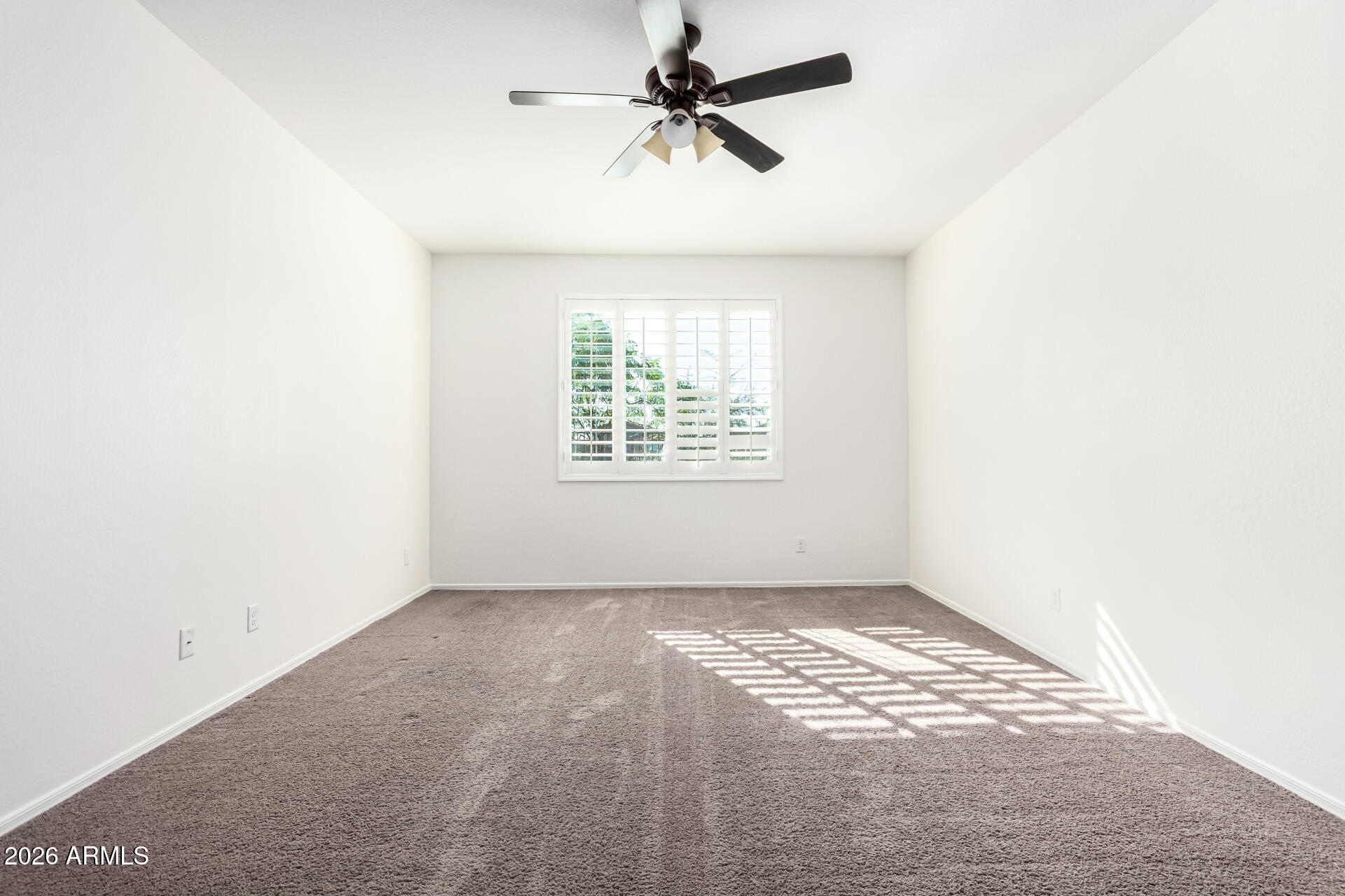 665 East Rojo Way Gilbert, AZ 85297 - Photo 13 of 29 13 - Rojo