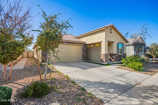 $2,800 | 665 East Rojo Way, Gilbert, AZ 85297