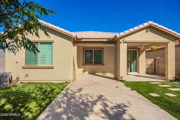 $2,800 | 665 East Rojo Way, Gilbert, AZ 85297