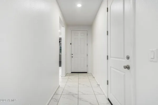 $2,800 | 665 East Rojo Way, Gilbert, AZ 85297