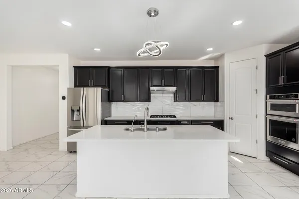 $2,800 | 665 East Rojo Way, Gilbert, AZ 85297