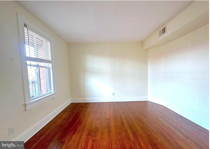 1133 D Street Northeast Washington, DC 20002 - Photo 15 of 22