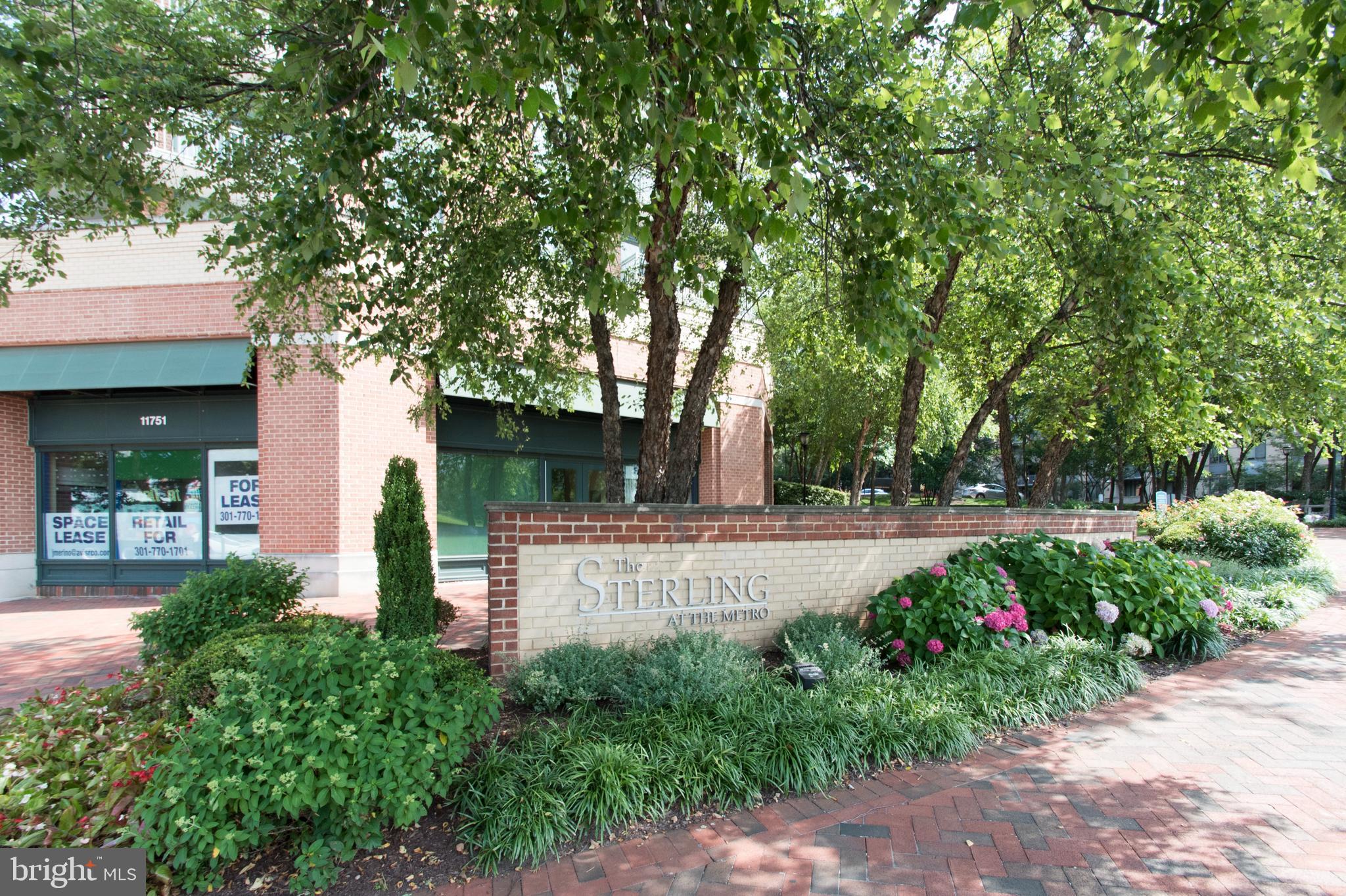 11700 Old Georgetown Road, Unit 807 North Bethesda, MD 20852 - Photo 2 of 37