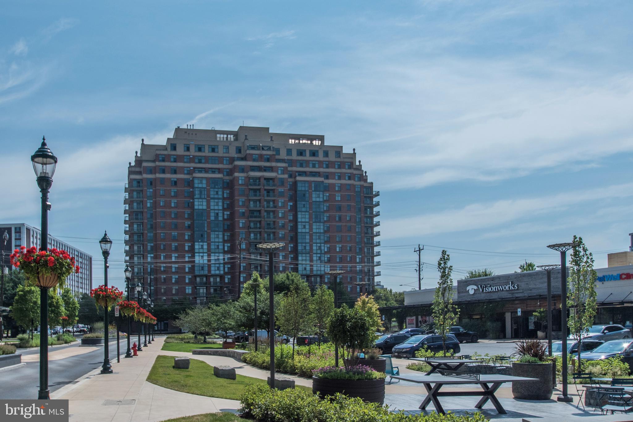 11700 Old Georgetown Road, Unit 807 North Bethesda, MD 20852 - Photo 37 of 37 a view of a city