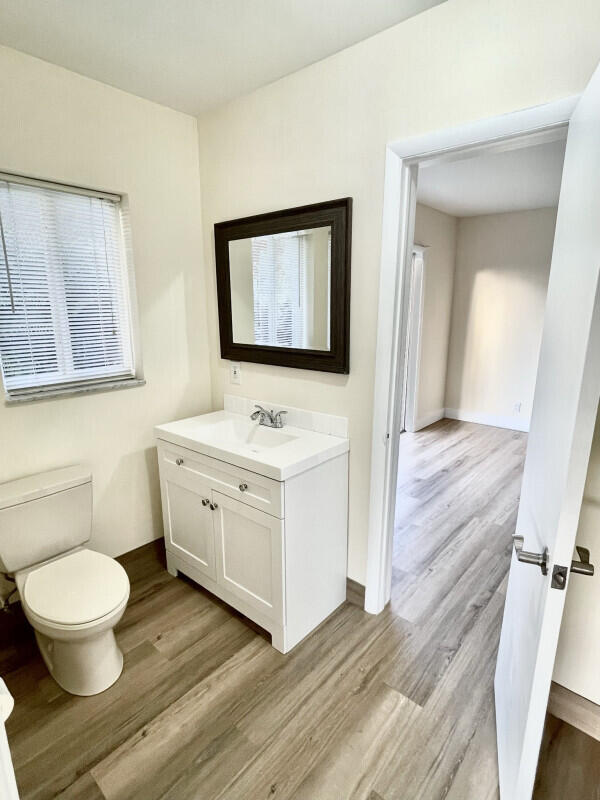 698 Northwest 15th Court Boca Raton, FL 33486 - Photo 33 of 40 34