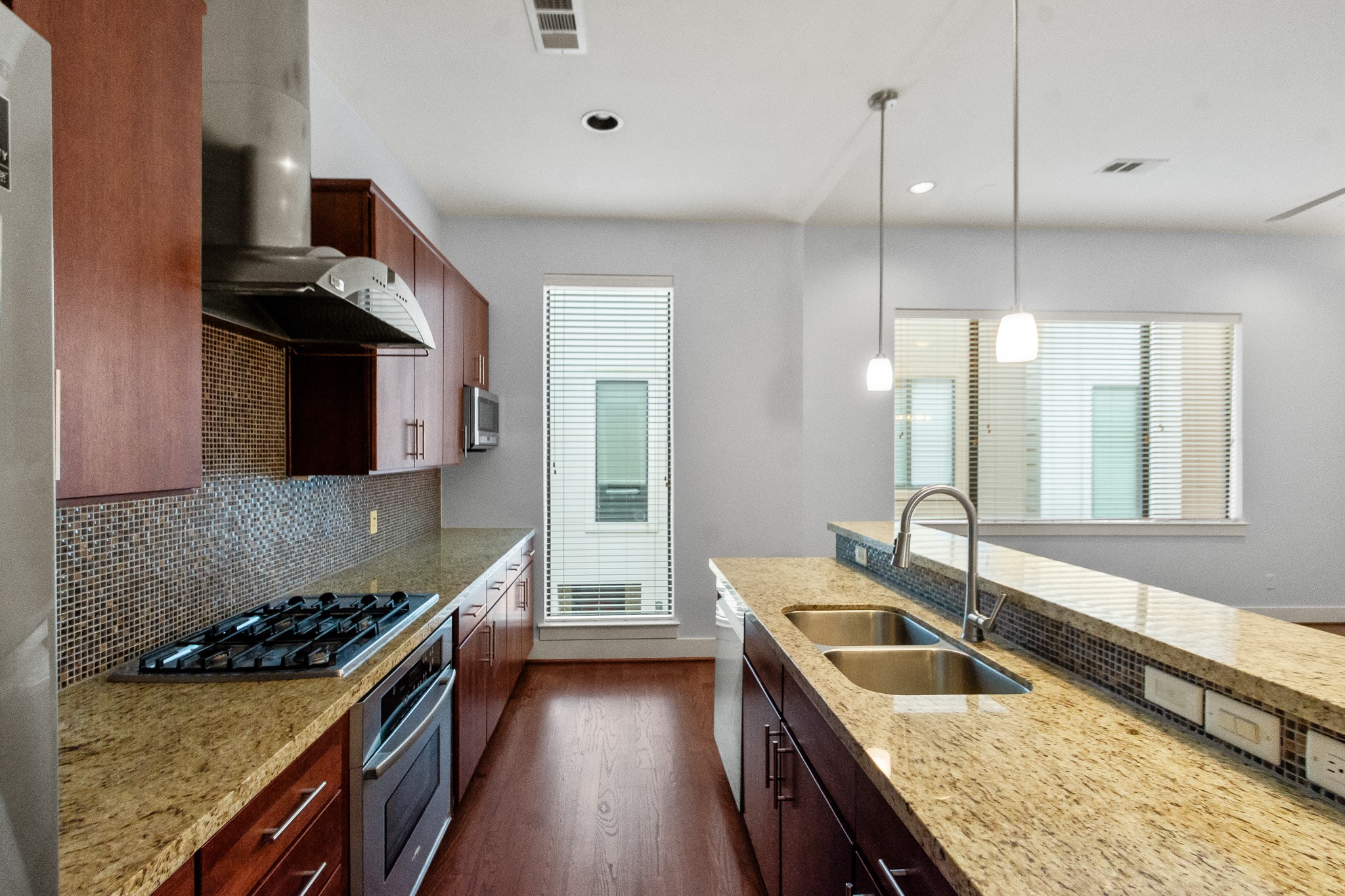 1815 Radcliffe Street Houston, TX 77007 - Photo 11 of 26