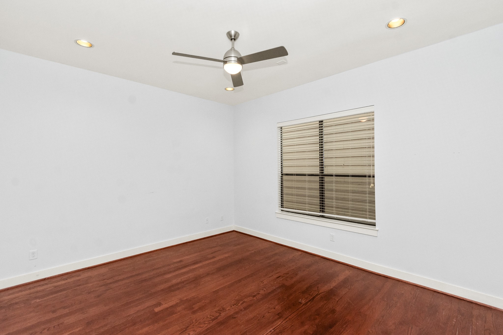 1815 Radcliffe Street Houston, TX 77007 - Photo 13 of 26