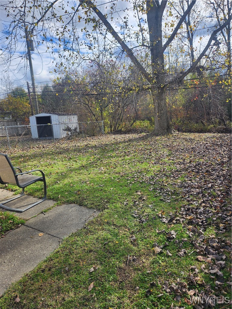 95 Pheasant Run Road Amherst, NY 14228 - Photo 21 of 22 Right side unit backyard partially fenced each uni
