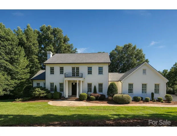 $2,500,000 | 946 Laurel Creek Lane, Charlotte, NC 28211